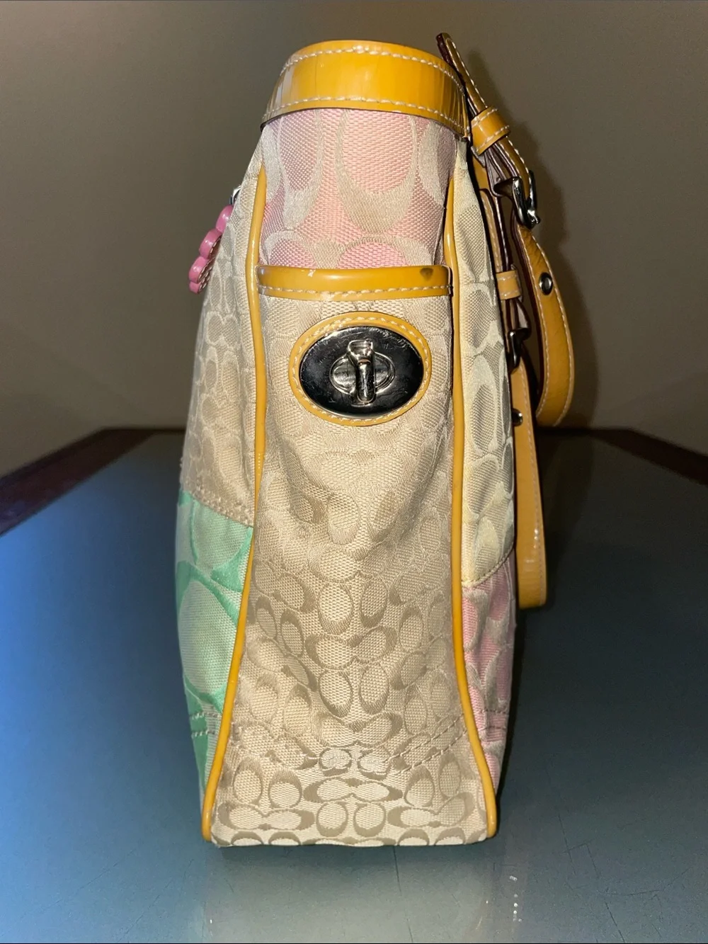 Coach Patchwork Signature Tote in Pastel F14897